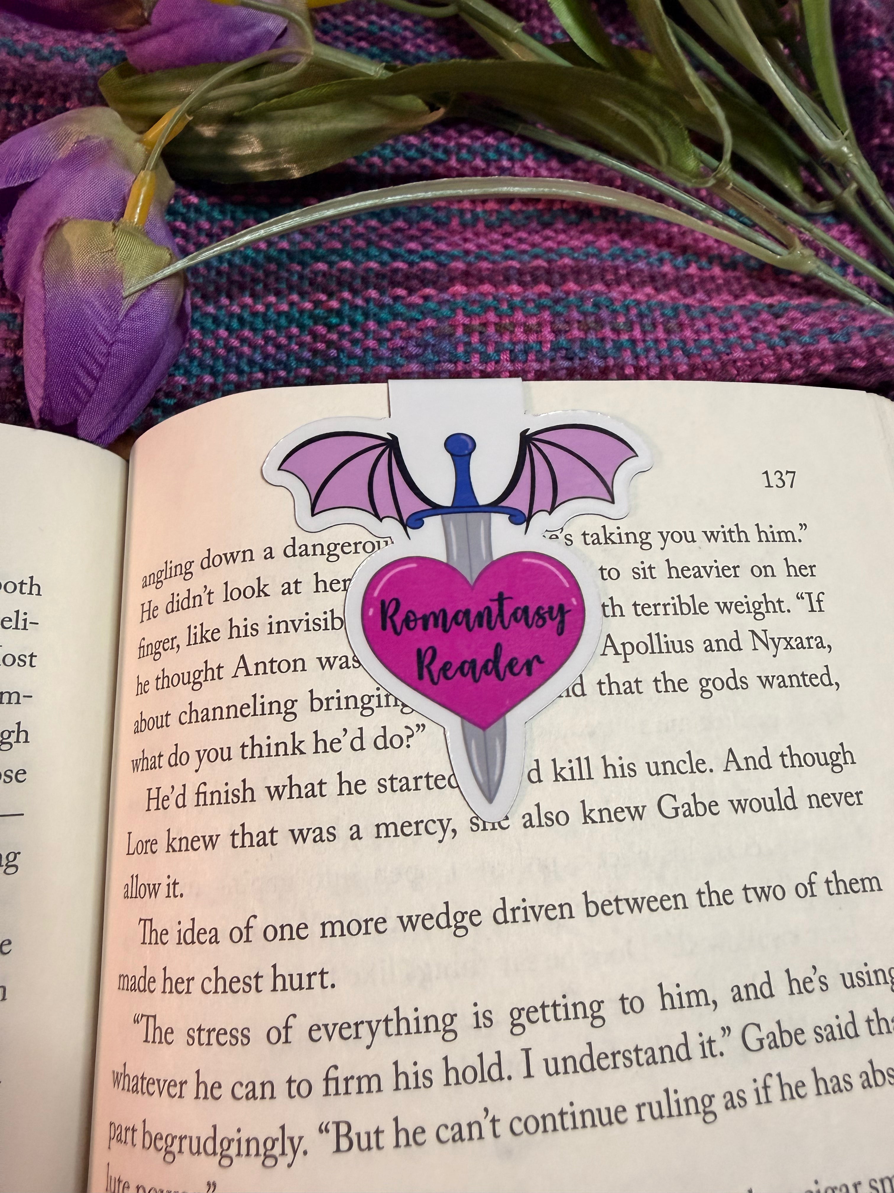 Romantasy Reader, Magnetic Bookmark