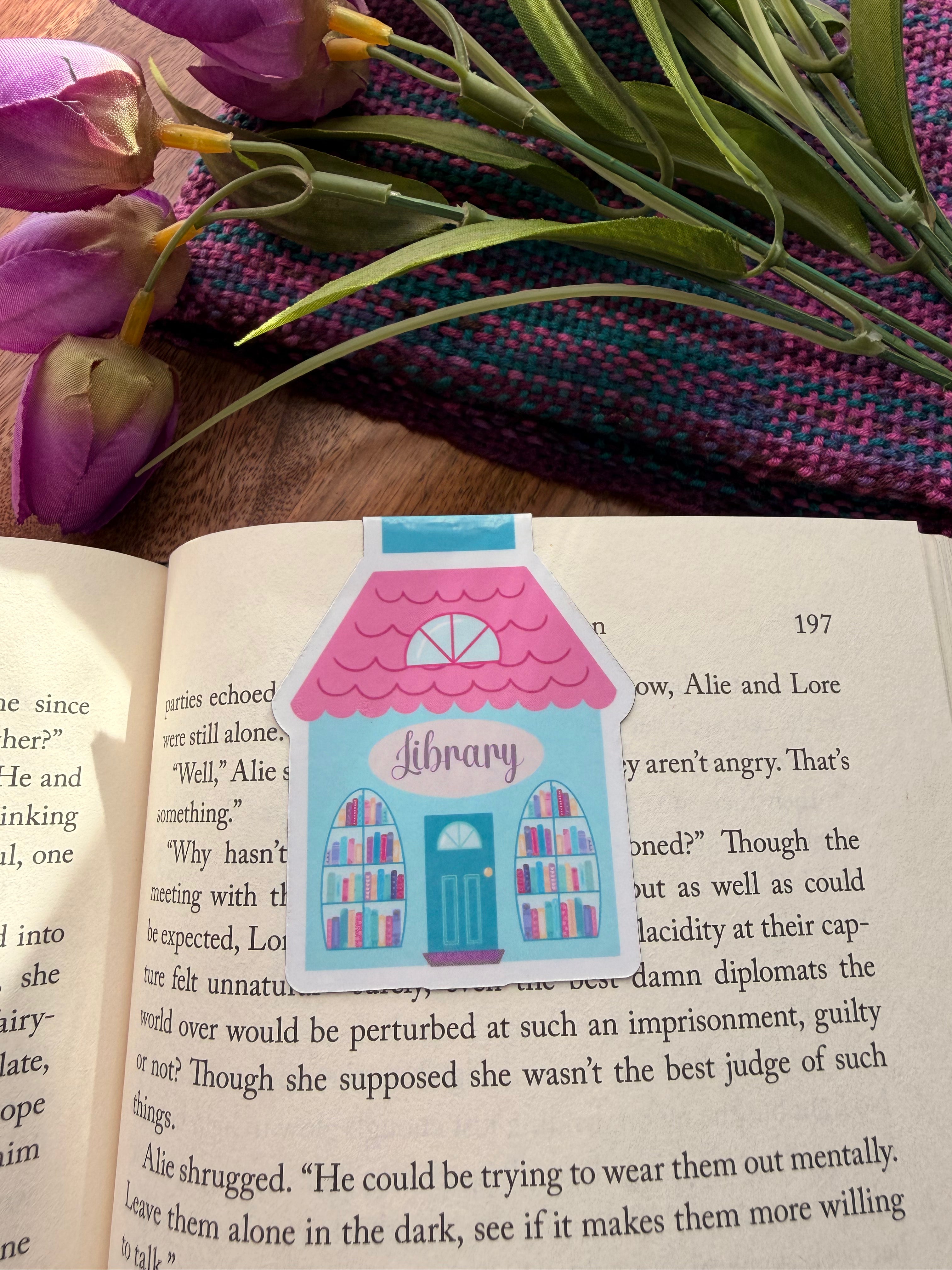 Library, Magnetic Bookmark