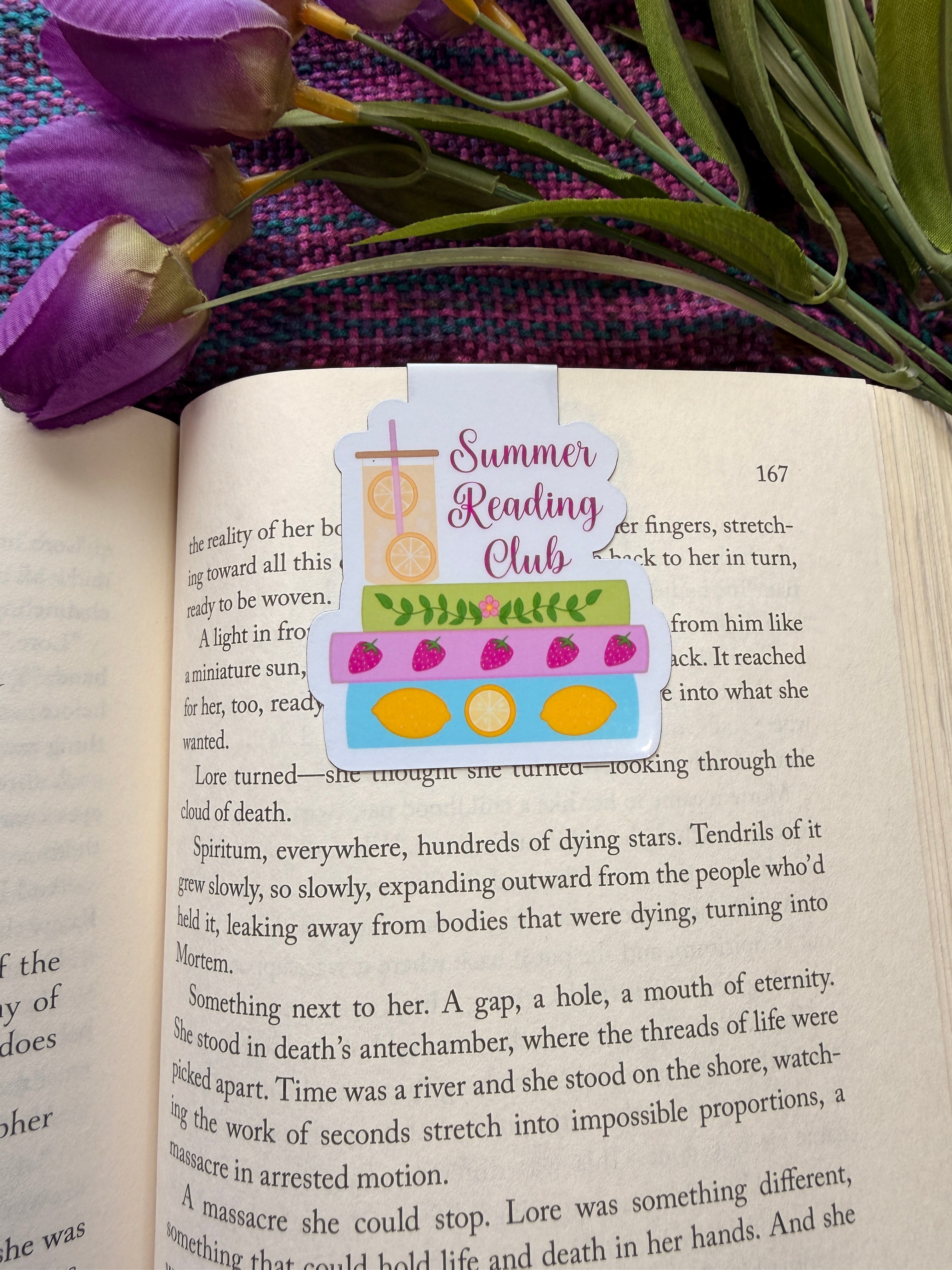 Summer Reading Club Magnetic Bookmark