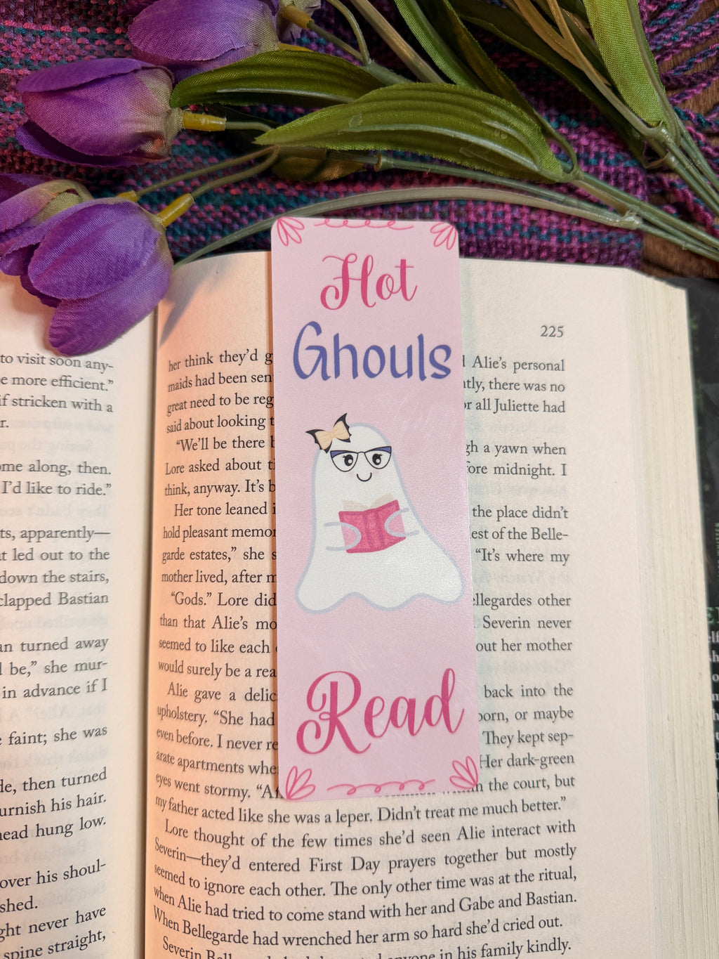Hot Ghouls Read Bookmark